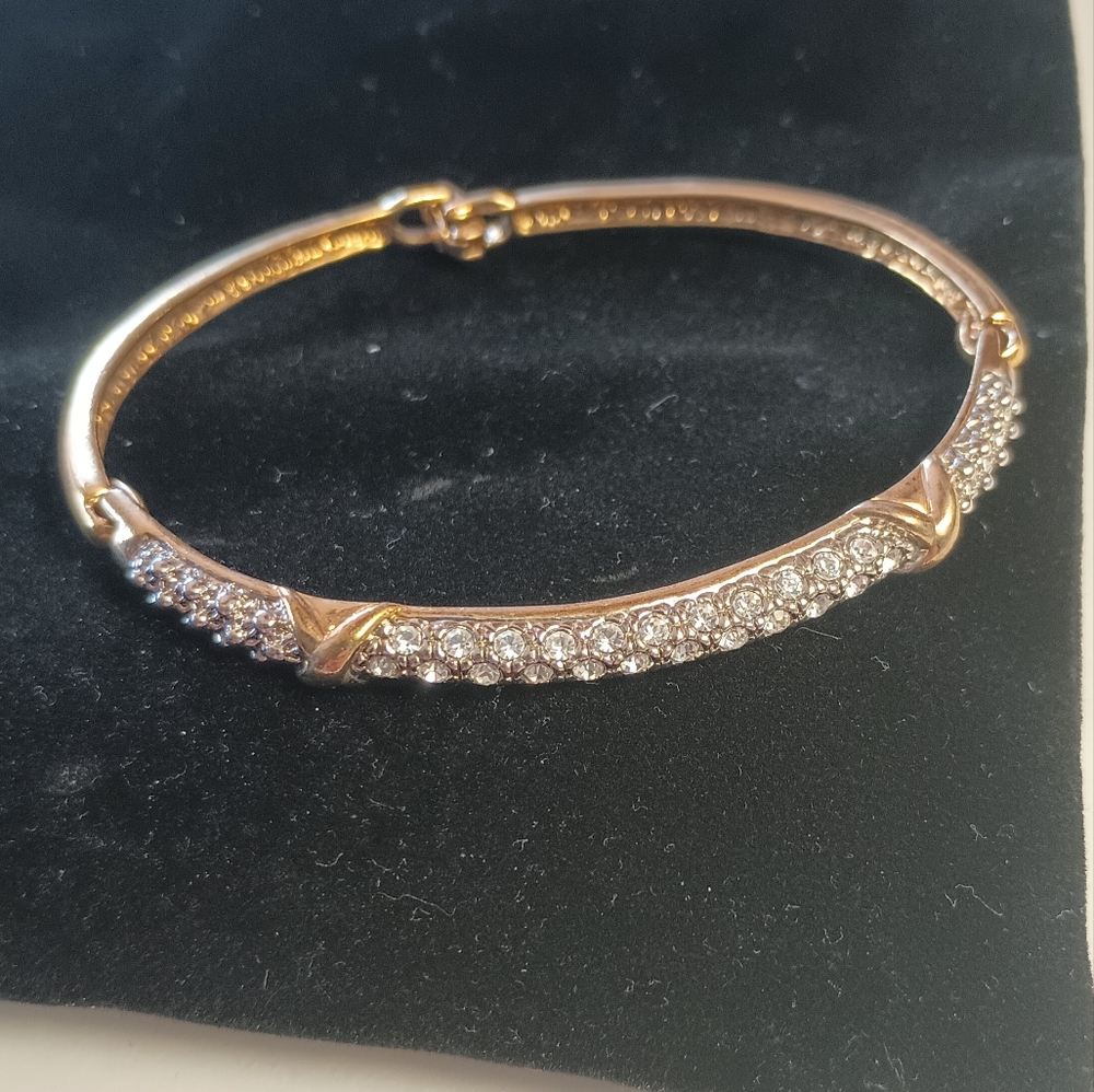 VTG 2000 Two Tone Pave Bangle Bracelet Bracelet Rhinestone Goldtone